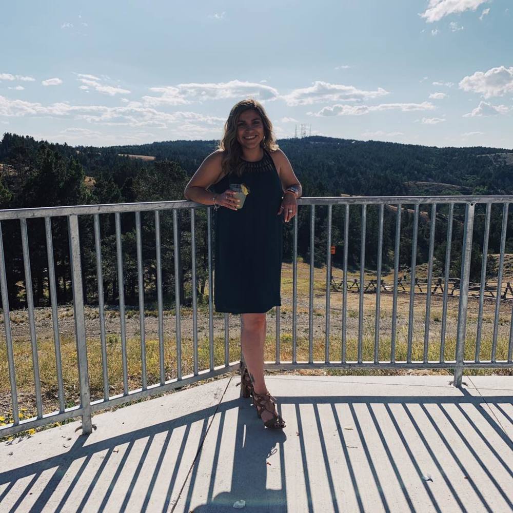 Meet your Posher, Jazmin
